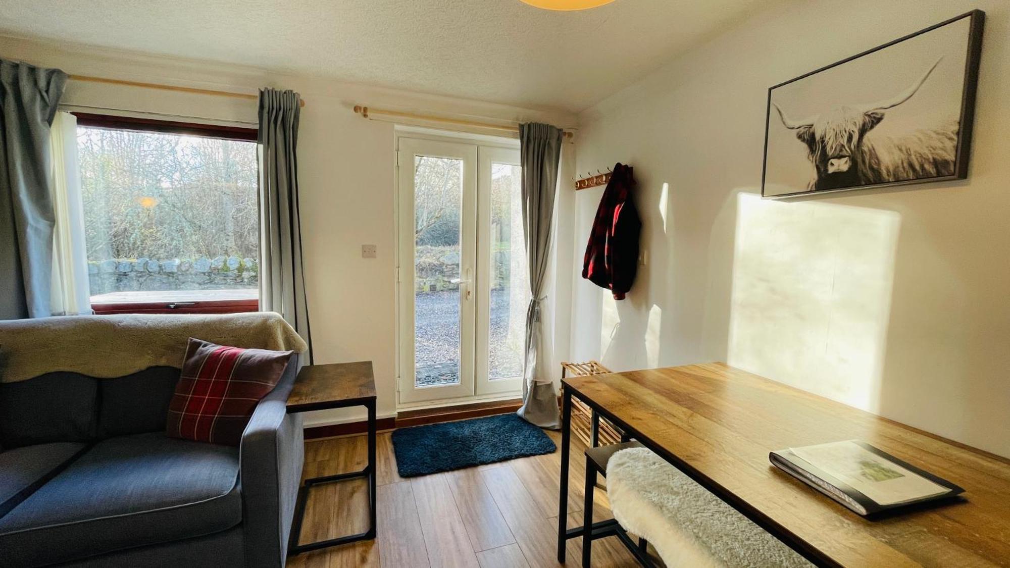Апартаменты Stylish Garden Flat Near Loch Ness Друмнадрочит Экстерьер фото